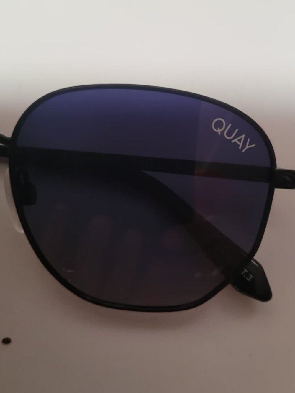 QUAY sunglasses blue lenses CAT 3 and 54-19-145 black frame